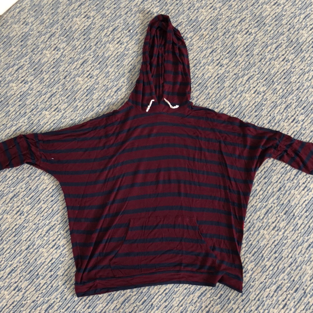 Forever 21 Sweatshirt